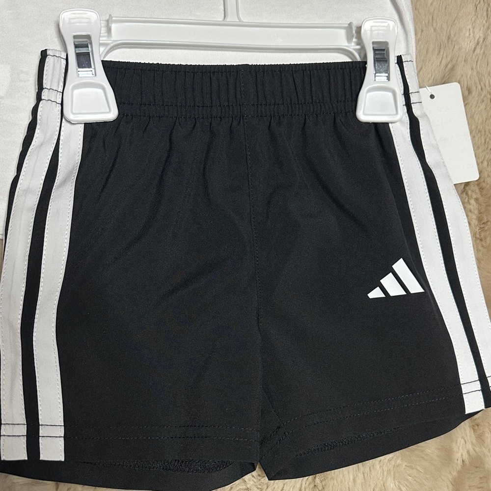 NEW Adidas Kids White T-Shirt & Shorts 2 pc Set - Picture 6 of 10